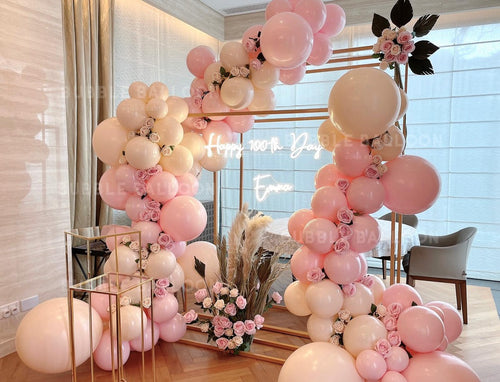 Lavish and floral-filled Balloon Garland Set